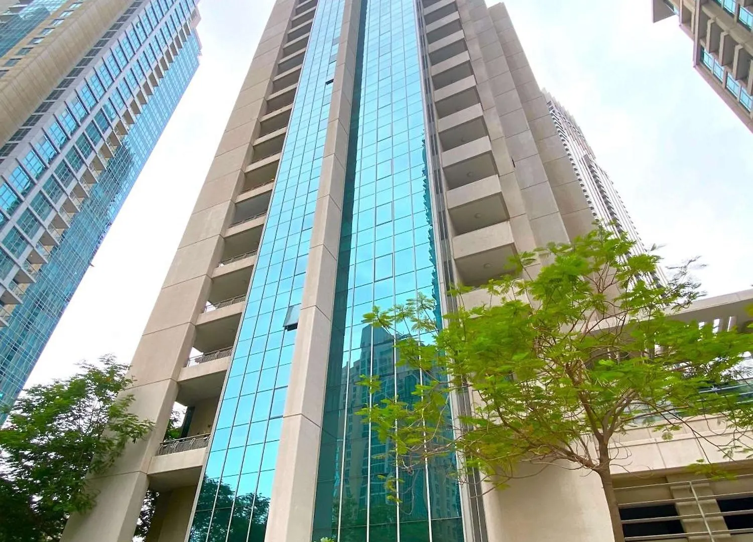 Apartment Silkhaus Spacious Studio In Boulevard Central With Gym & Pool Dubai