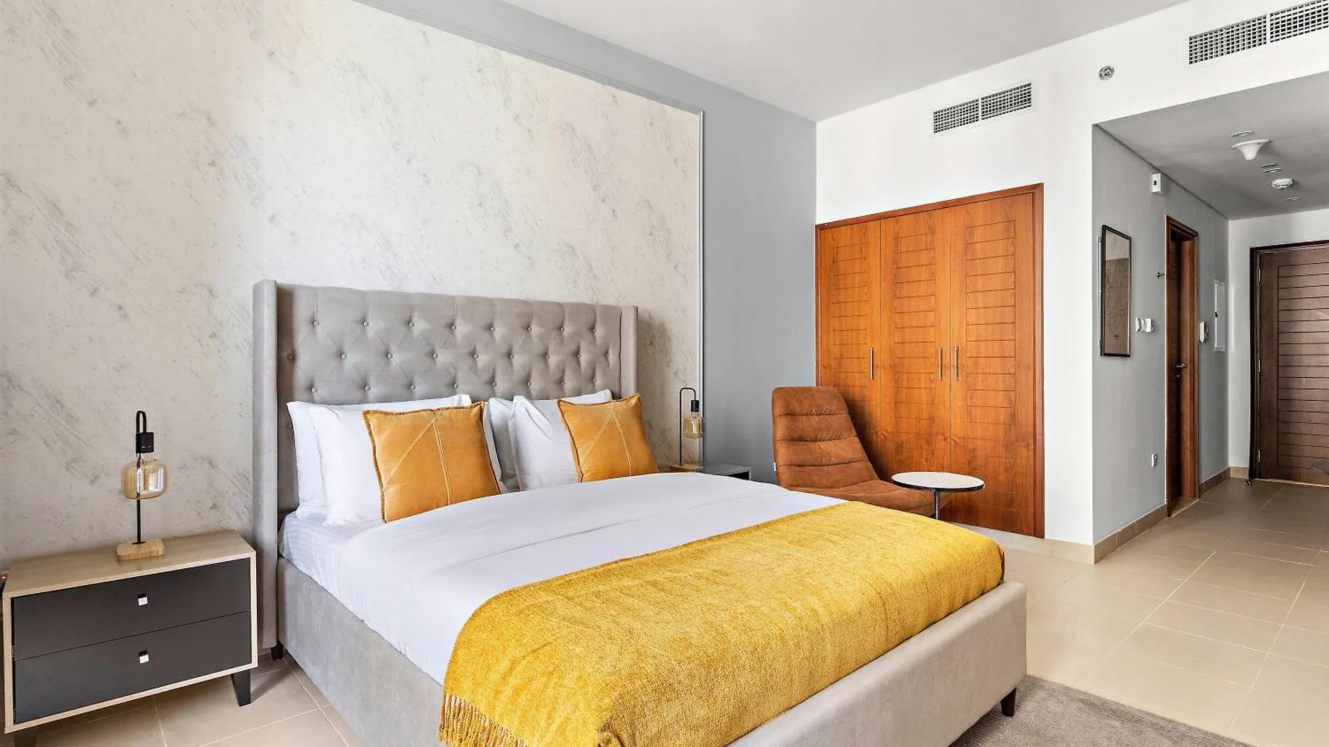 Silkhaus Spacious Studio In Boulevard Central With Gym & Pool Dubai 0*,